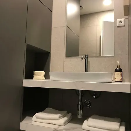 Street Flat Mini Апартаменти *