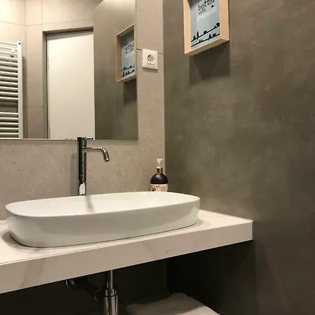 Street Flat Mini * 류블랴나